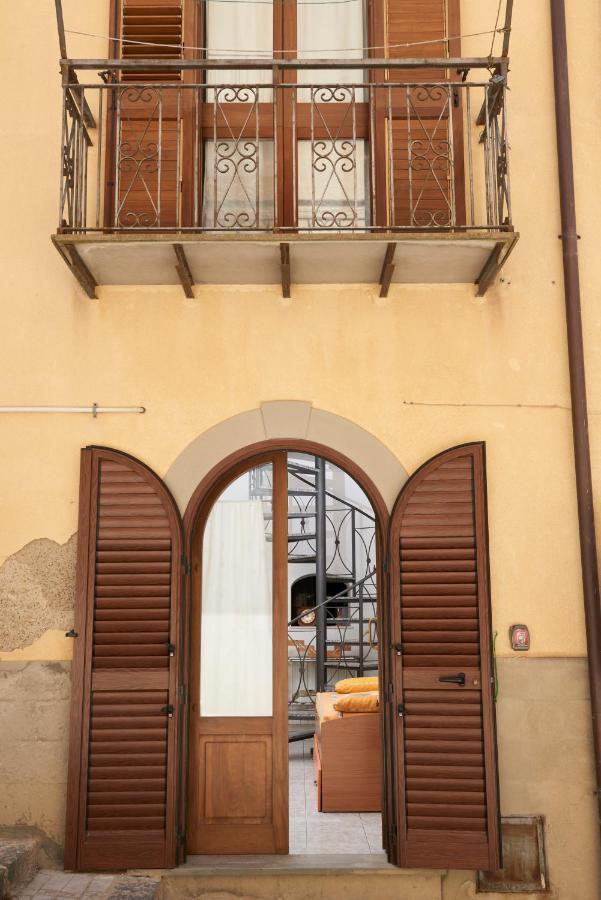 La Casa Del Sarto Villa Sperlinga Eksteriør bilde